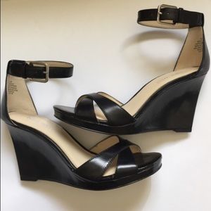 NINE WEST Mirandao black ankle strap wedge sandal